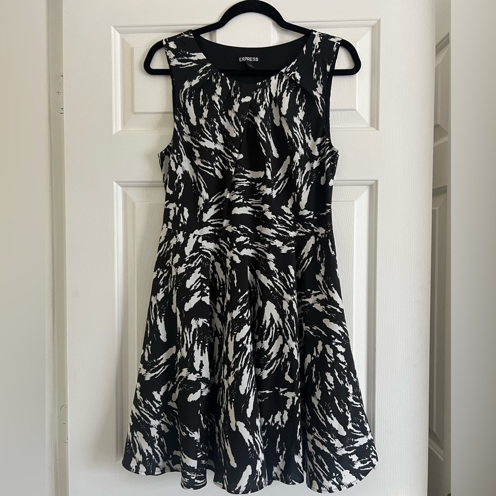 Express dress